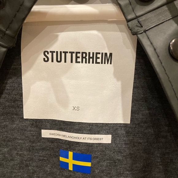 SOLD - Stutterheim Black Long Stockholm Raincoat Print XS - Picture 3 of 3